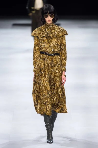 Look 27